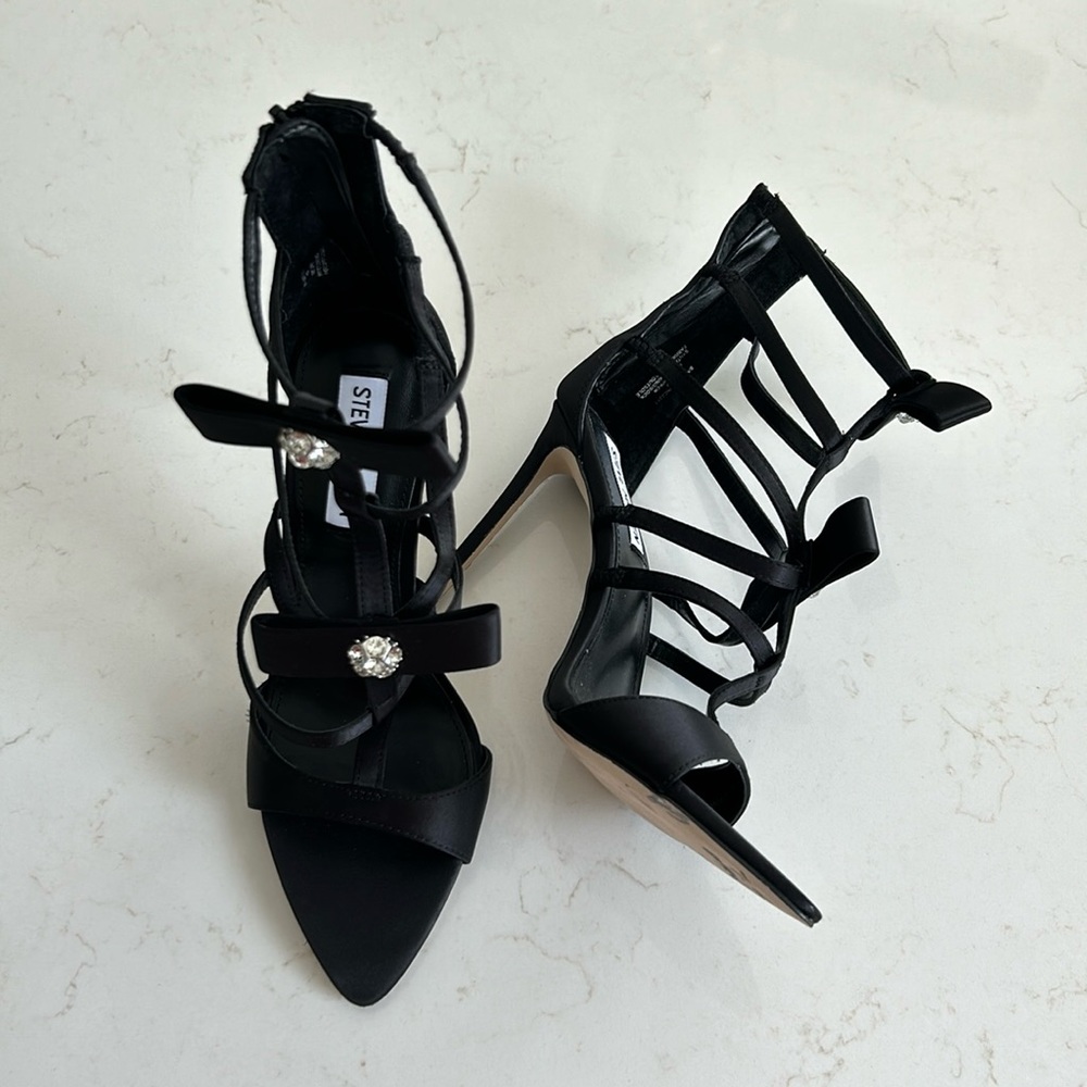 Steve Madden heels, new size 7 1/2